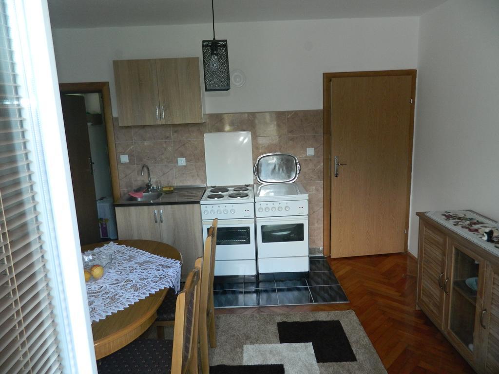 Apartman Sutjeska Тьентиште Экстерьер фото
