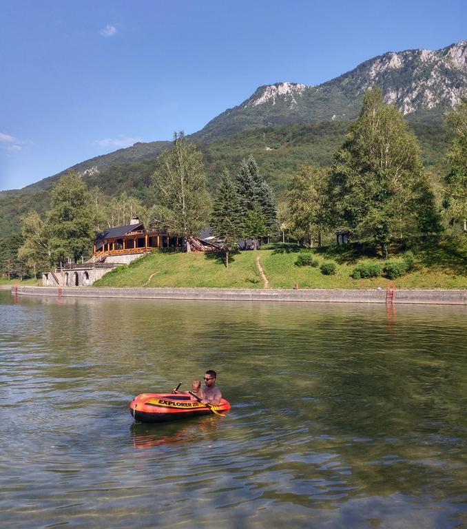 Apartman Sutjeska Тьентиште Экстерьер фото